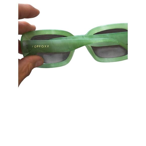 TOPFOXX Women\'s Gigi Green Matcha Sunglasses